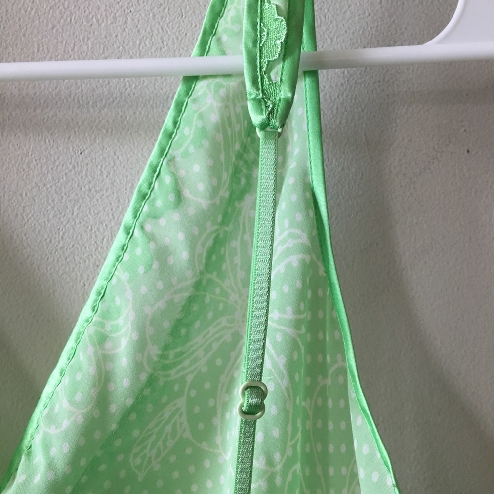 SOLD! Victoria’s Secret Nightgown Size Medium - Picture 6 of 7